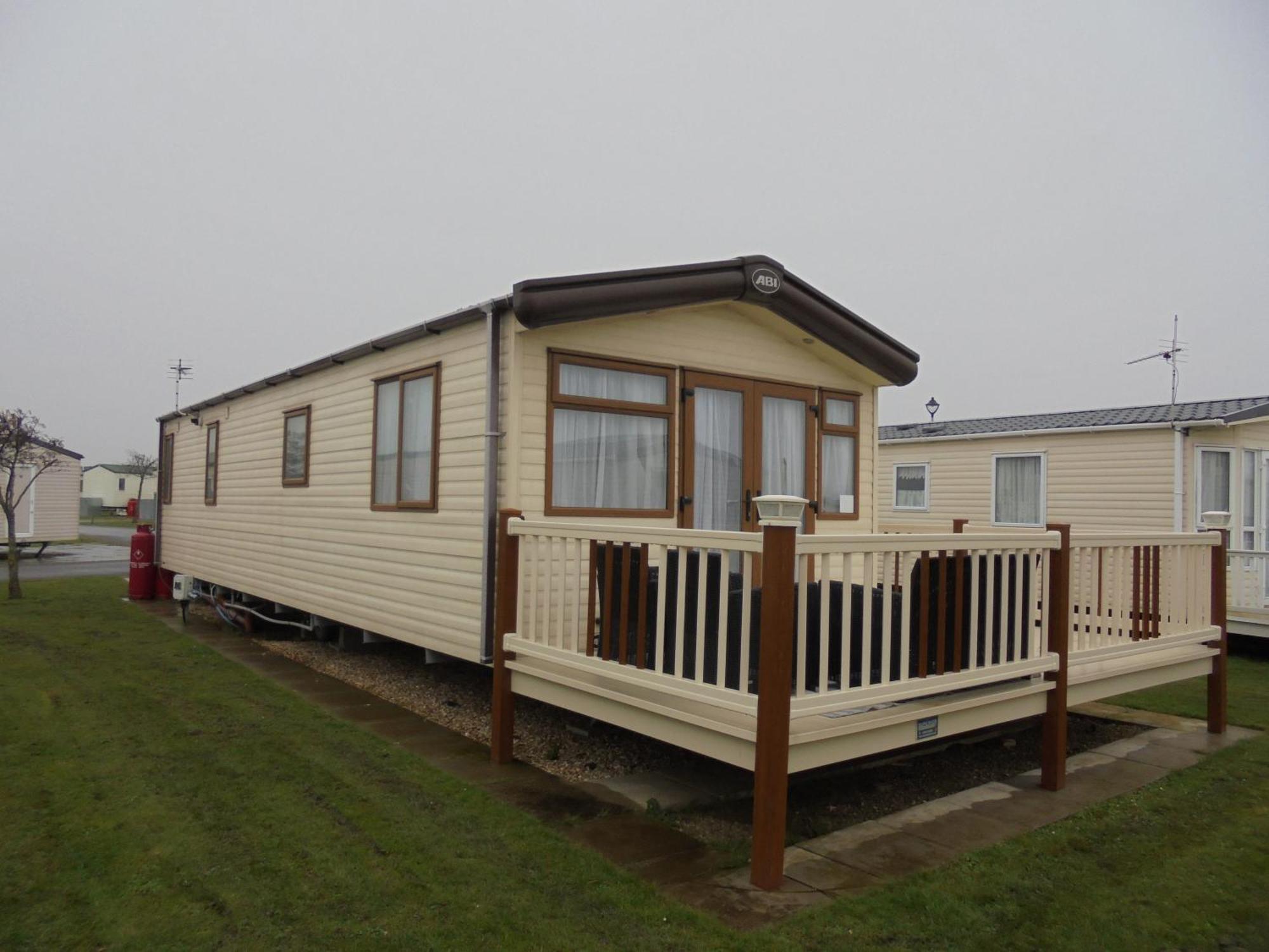 The Grange Ingoldmells: Elan 6 Berth, Central Heated, Wrap Around Decking Экстерьер фото